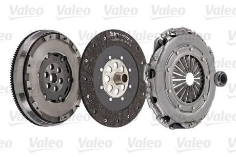 Комплект сцепления + двухмассовый маховик Valeo 836162 (фото 1)